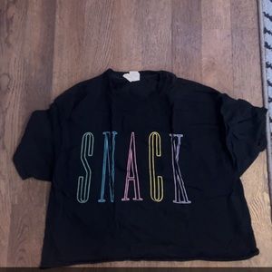 Black Grafic crop top. Rue 21.